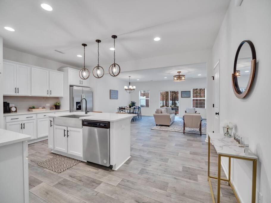 Gorgeous New Townhome/Charlotte! Exterior foto